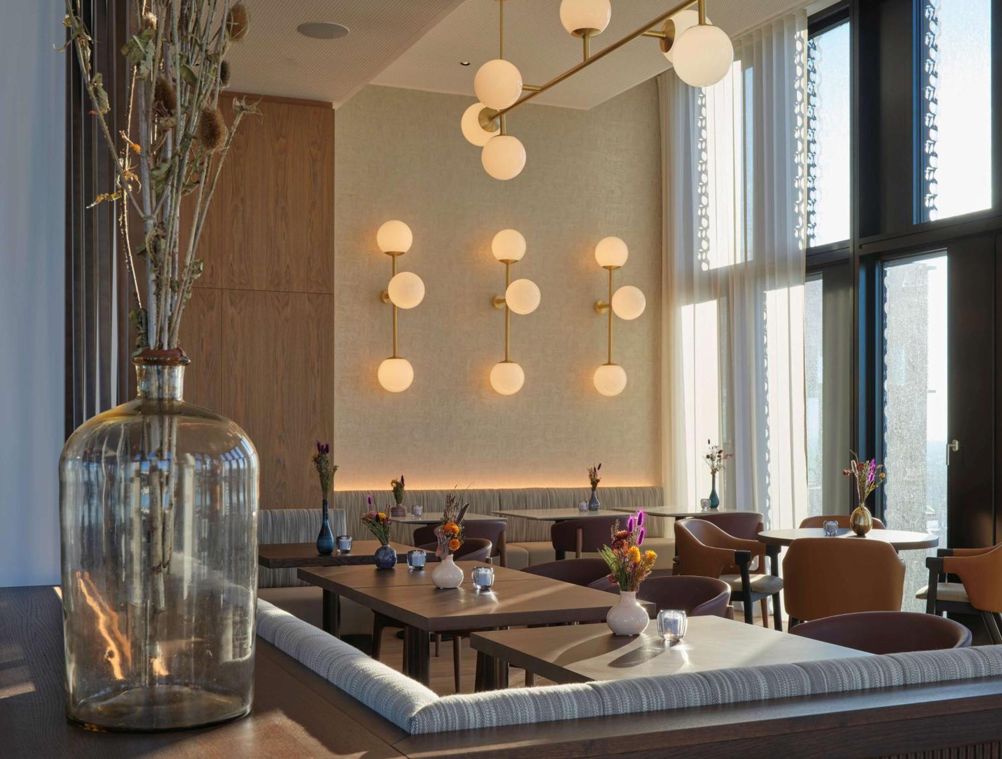 Adina Apartment Hotel Мюнхен Екстериор снимка