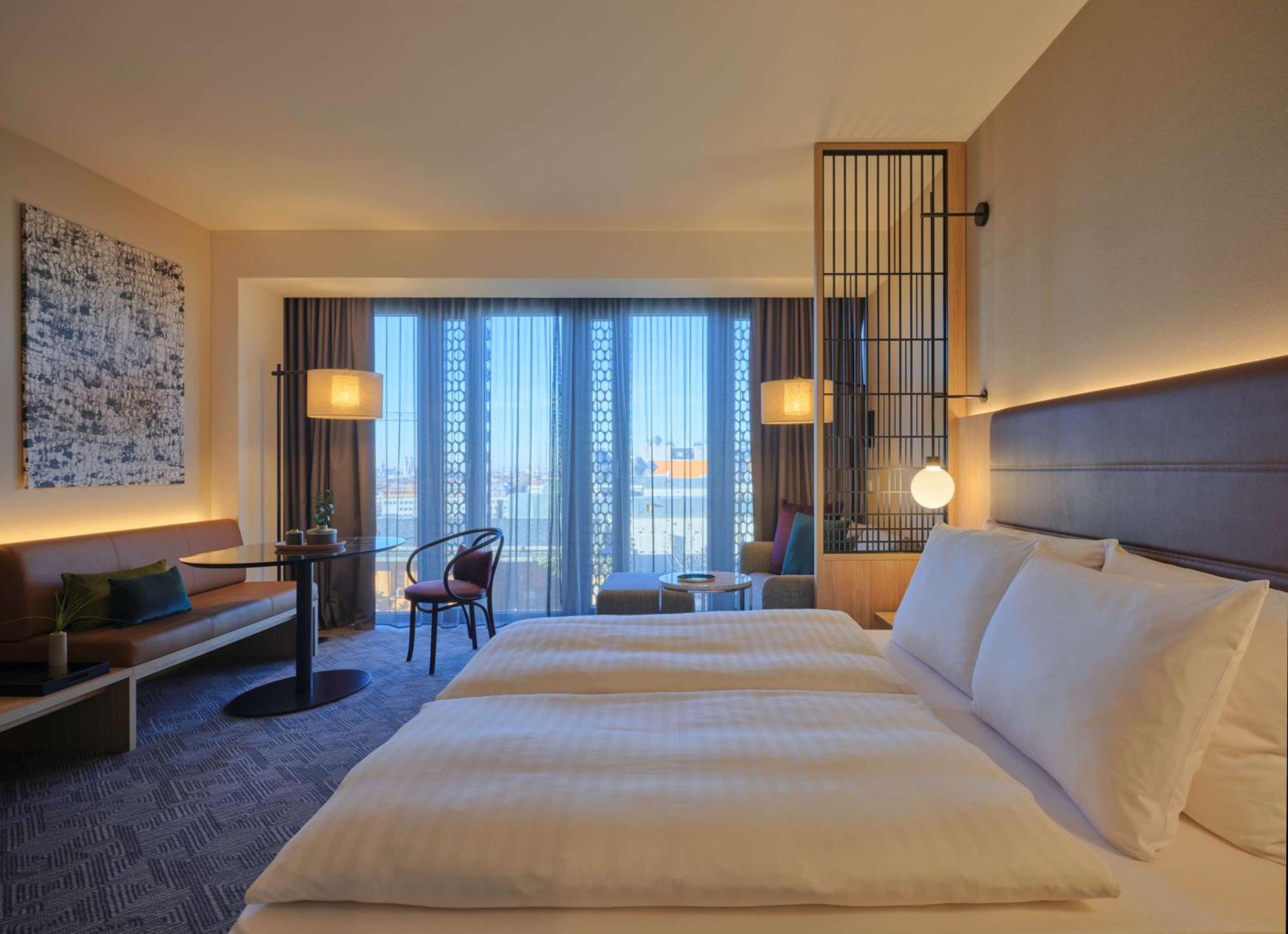 Adina Apartment Hotel Мюнхен Екстериор снимка